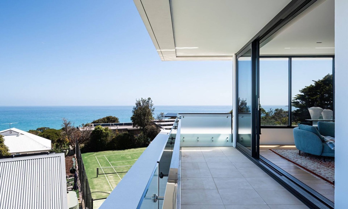 Mount Martha House | The Crest | Luxe with Pool & Spa
