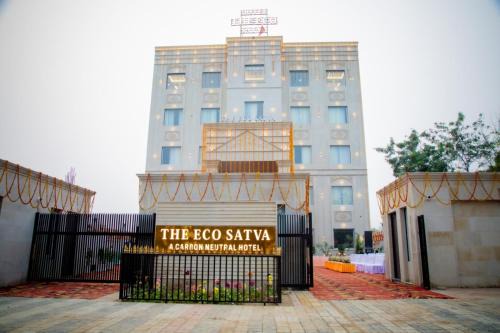 Faizabad Hotel | The Eco Satva Ayodhya - Vegetarian with all Options
