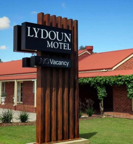 Chiltern Hotel | The Lydoun Motel
