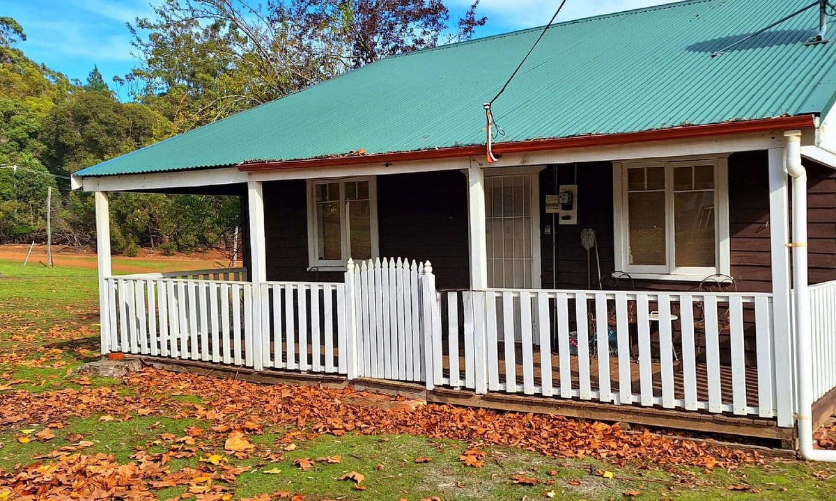 Nyamup Cottage | The May Queen - Footsteps in the Forest - est 1939