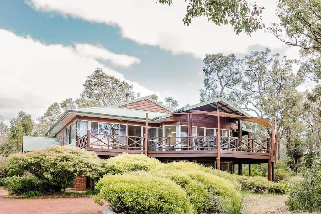Yallingup Siding House | The Nest - Tranquil Bush Retreat near Dunsborough