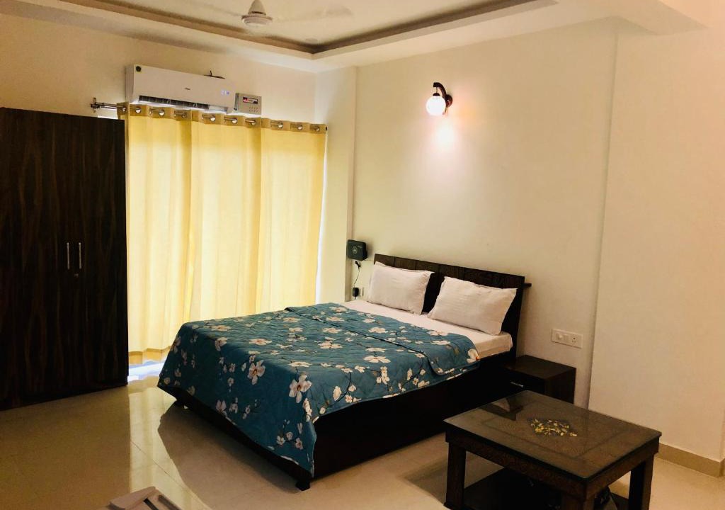 Bullawala Apartment | The Paradise