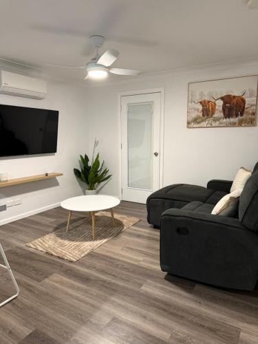 Hay Apartment | The Shed Bed & Breakfast