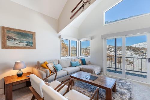 Perisher Valley Apartment | The Stables Resort Perisher - Open All Year