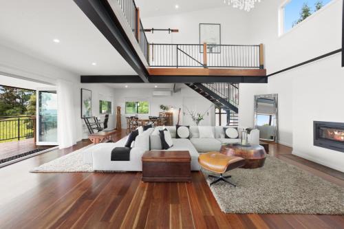 Lithgow City Council House | The View @ Ulandi