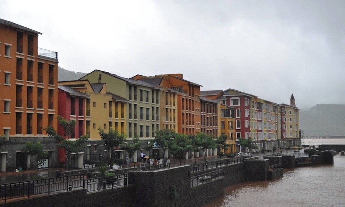 Lavasa Apartment | The Waterfront Shaw