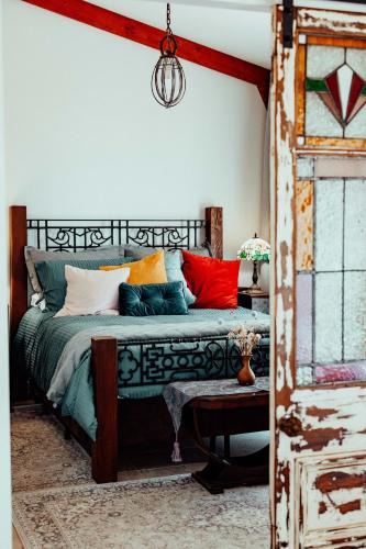 Theresa Park House | The Werombee Hive