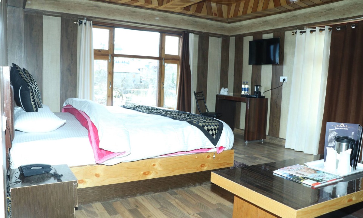 Kalpa Hotel | The White Castle