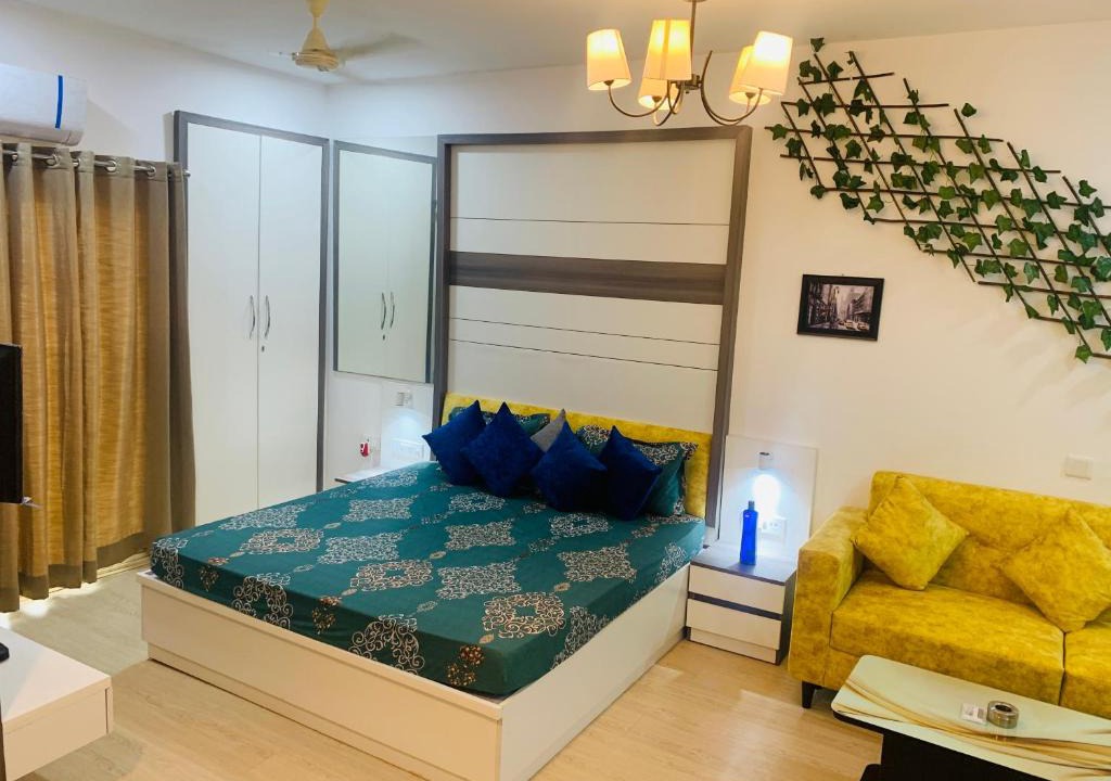 Noida Apartment | The Work-cation Square near India Expo Mart