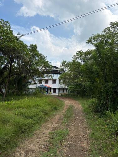 Kumbalam House | Thiramizhi