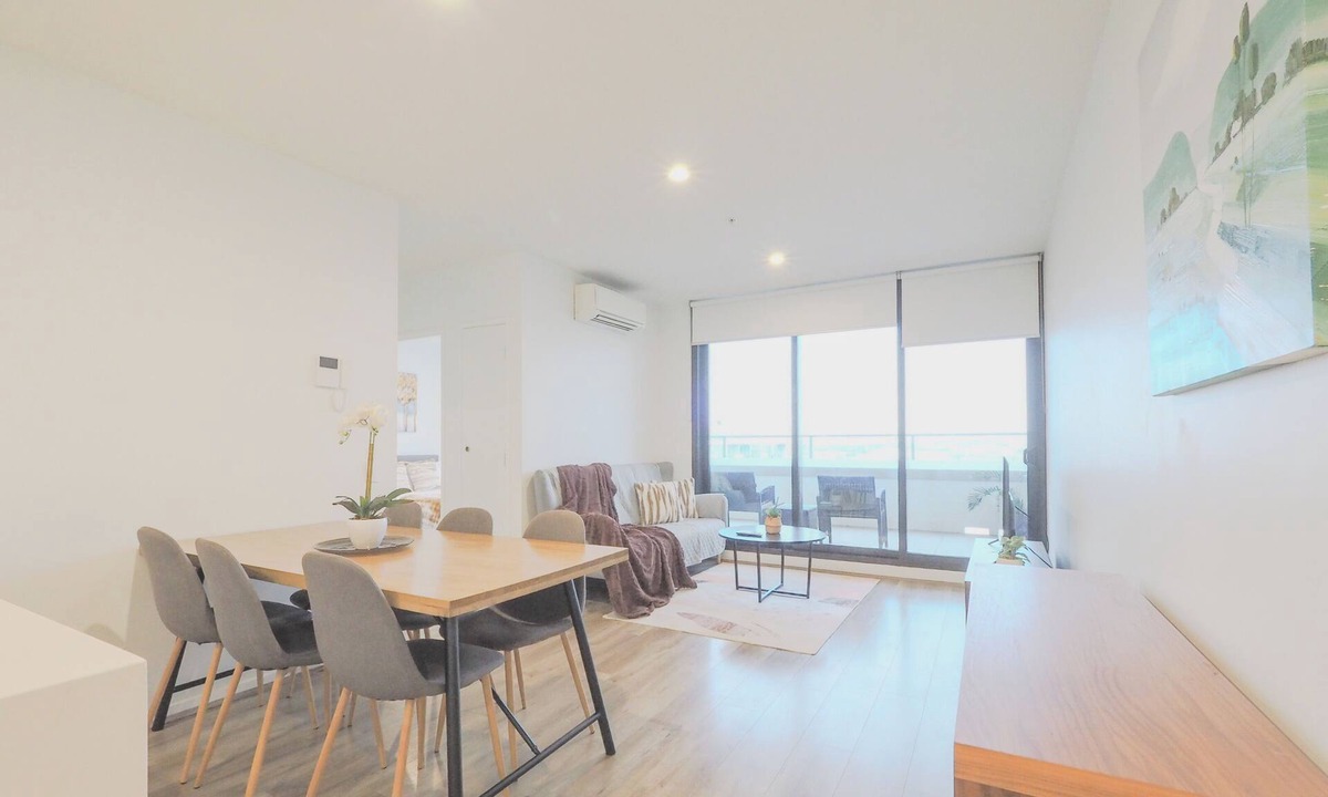 Footscray Apartment | This apartment is a 3 bedroom(s), 2 bathrooms, located in Footscray, VIC.