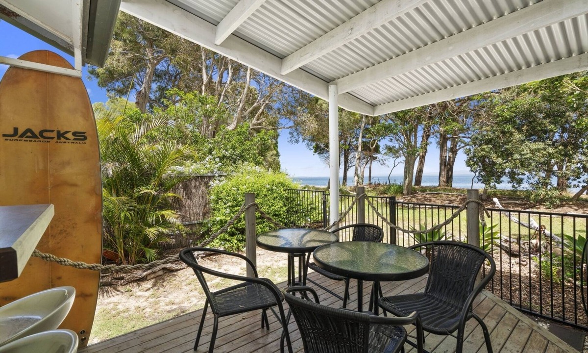 Bongaree House | Tidal Dreams - Absolute Beachfront