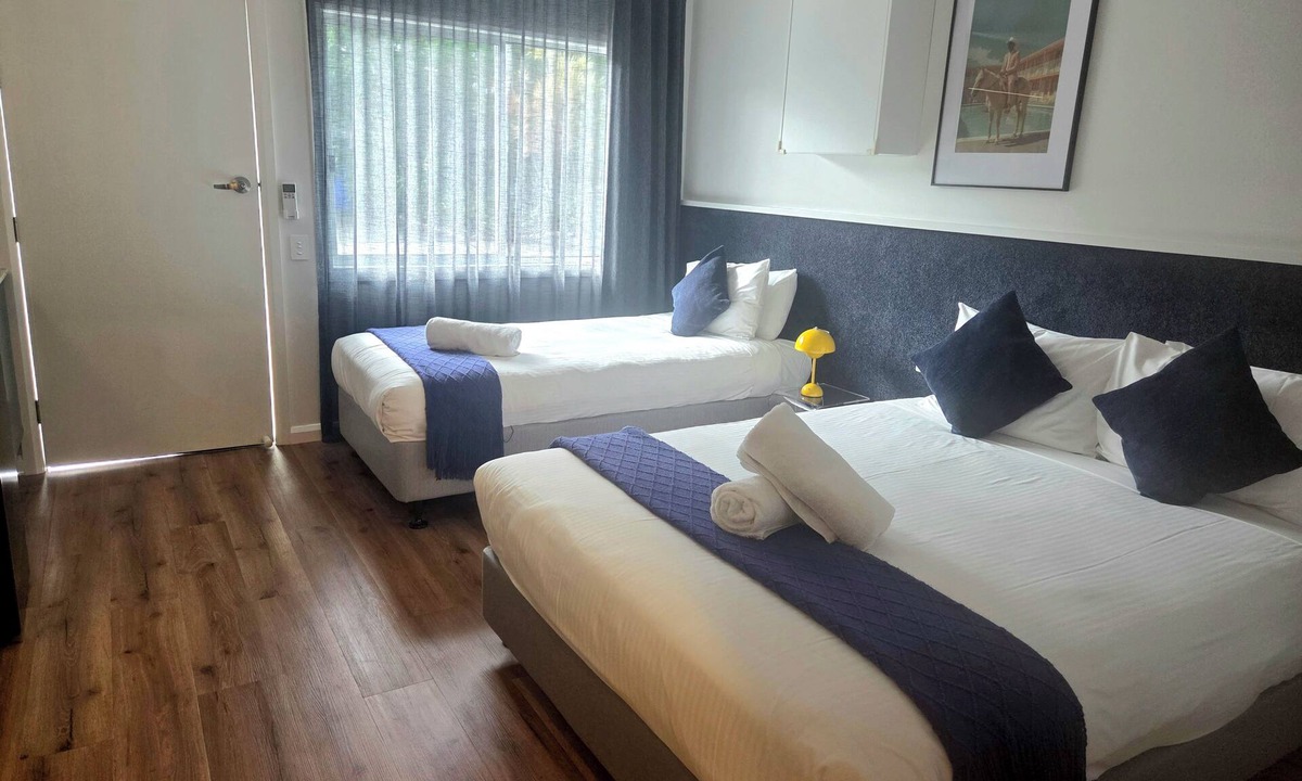 Maroochydore Hotel | Top Spot Motel