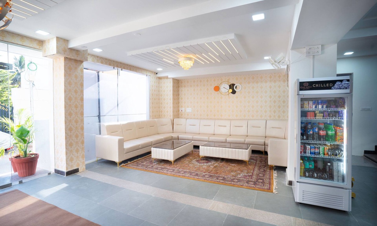 HSR Layout Hotel | Treebo Galaxy Kings Suites, Hebbal