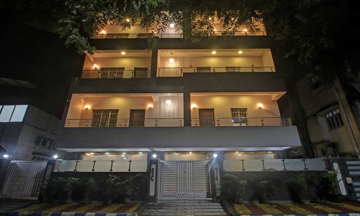 Sector 1 Hotel | Treebo Sreema Saltlake