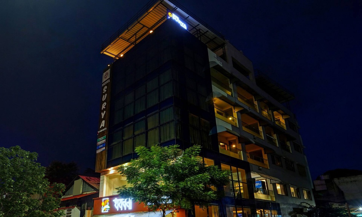 Kolhapur Hotel | Treebo Surya Comforts, 200 Mtrs From Kolhapur Railway Station