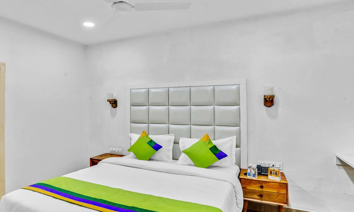 Gulab Sagar Hotel | Treebo Trend Hinduja Fort