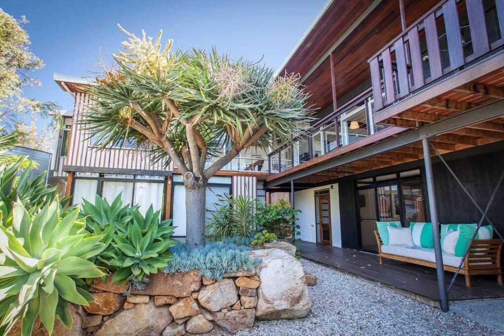 Eagle Bay House | TreeHaus I Private Properties