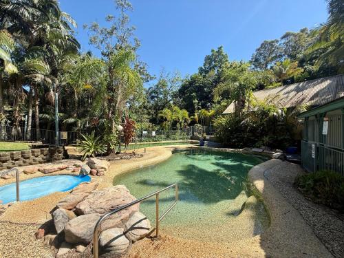 Korora Apartment | Tropic Oasis by Charlesworth