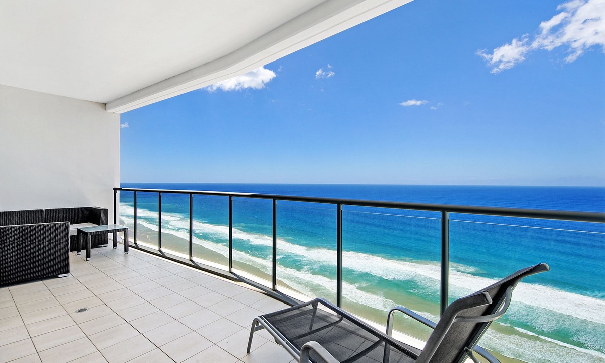 Broadbeach Hotel | ULTIQA Air On Broadbeach