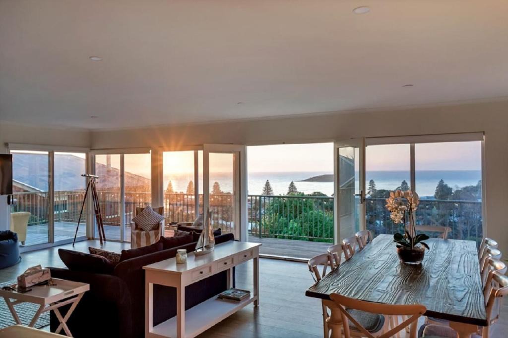 Encounter Bay House | Uninterrupted Views Encounter Bay - BYO Linen