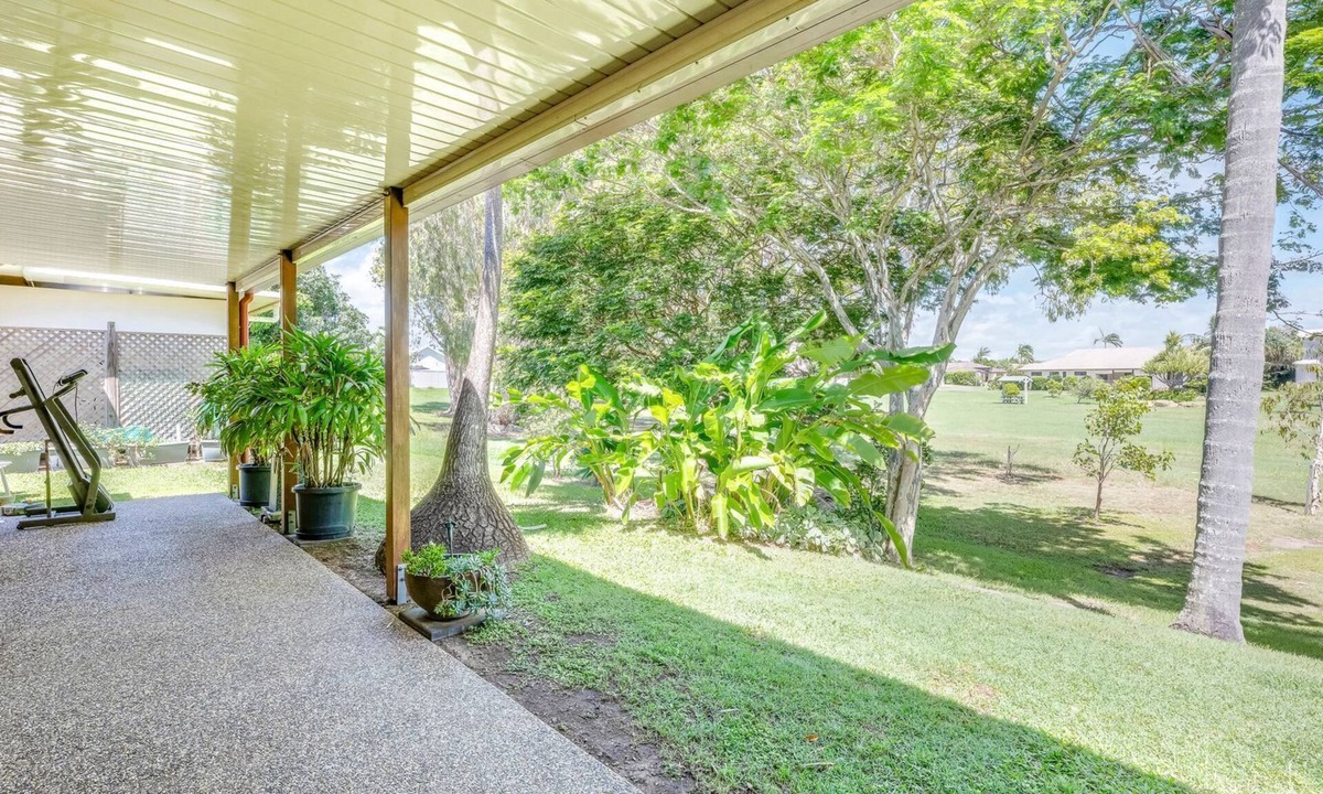 Bargara Apartment | Unit 13 Lakeview Park Bargara