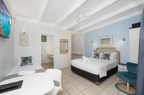 Nelly Bay Apartment | Unit 133 Amaroo Standard Twin Studio Apartment