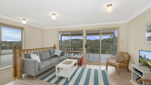 Copacabana House | Valley Views - Oceano - Family