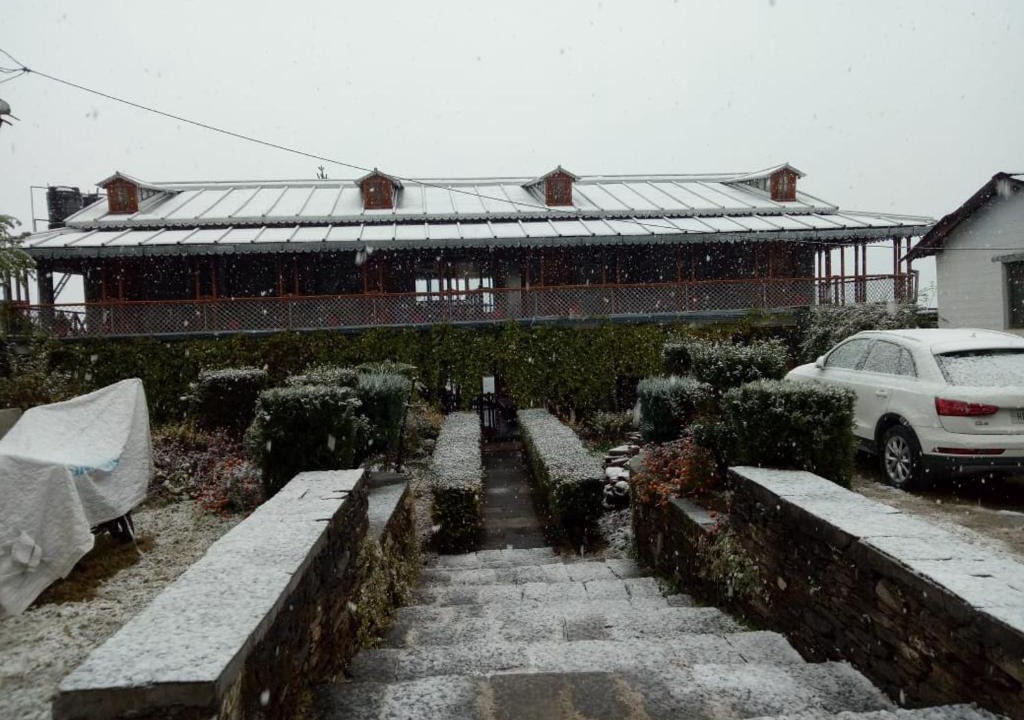 Kausani House | Vamoose Kausani Best Inn