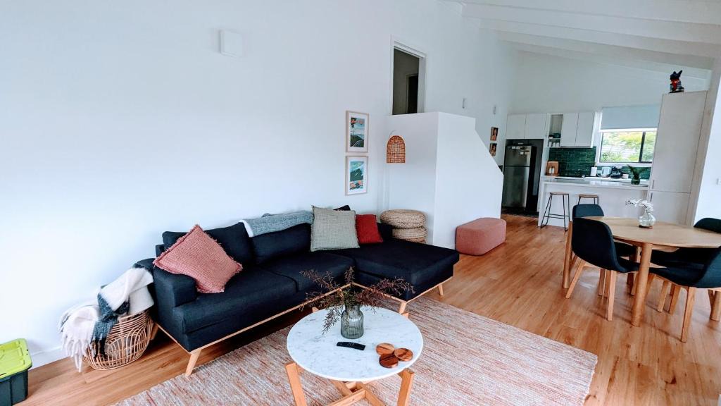 Venus Bay House | Venus Bay Blue