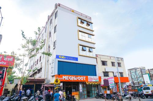 Bhosari Hotel | Via Gargi Galuxe - Nr Ankushrao Natyagruha