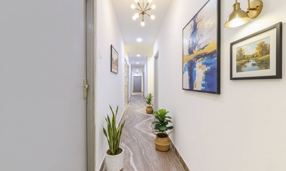Adarsh Nagar Hotel | Via Uday - Nr. Albert Hall Museum