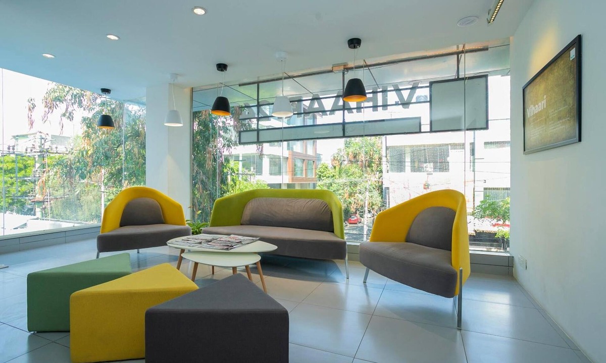 Kalyan Nagar Hotel | Vihaari 24 Business Hotel