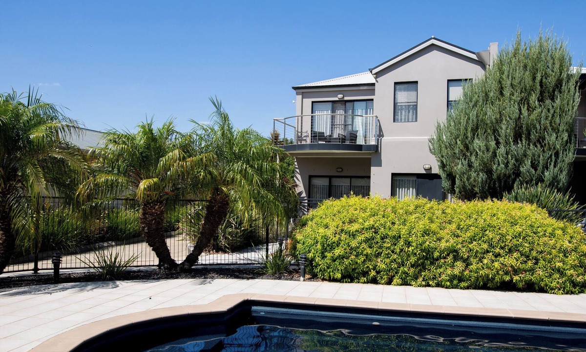 Yarrawonga House | Villa Crystal 1Yarrawonga