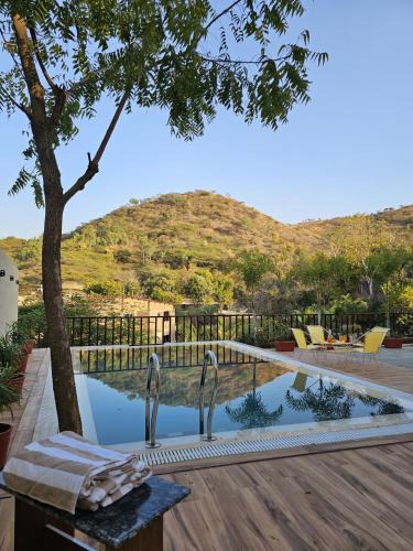 Bedla Villa | Villa Insignia - Full Villa 3 BHK with Private Pool and Parking