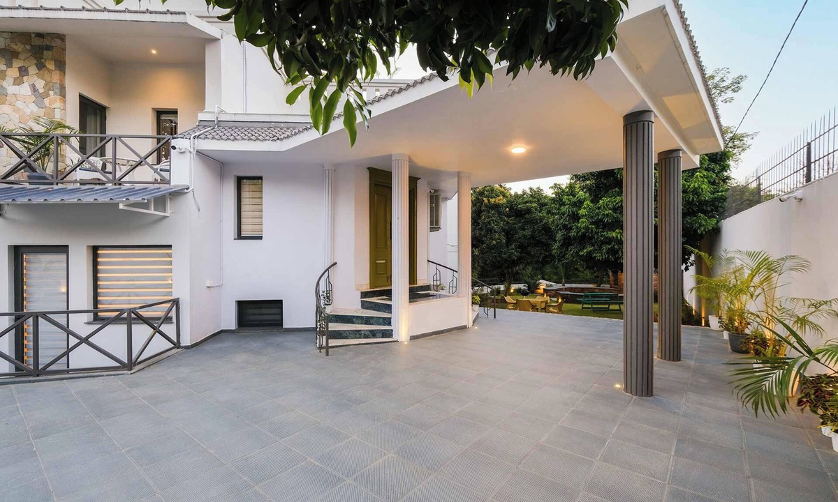 Bullawala Villa | Villa Sierra Sky - Exquisite & Elegant 4 Bedroom Villa
