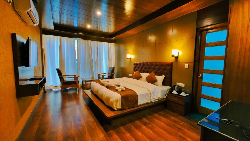 New Manali Resort | Vista Hill Resort- Centrally Heated & air cooled Resort, Manali