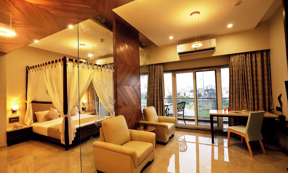 Dwarka Hotel | VITS Devbhumi, Dwarka