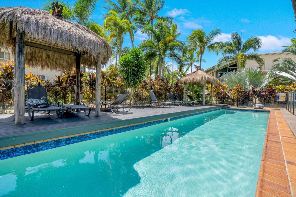 Trinity Beach Apartment | Wallaby Outlook The Perfect Family Escape