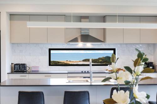 Warrnambool House | Warrnambool Ocean Breeze