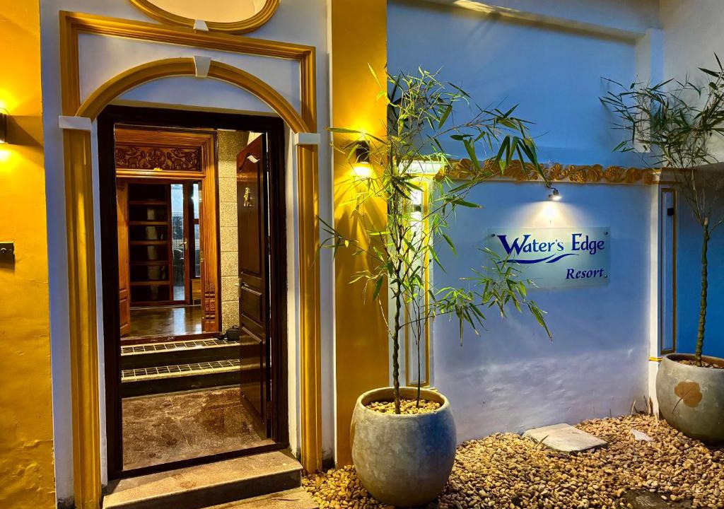 Kalapettai Villa | Waters Edge Resort - Villa With Private Pool