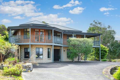 Augusta House | Waterside View