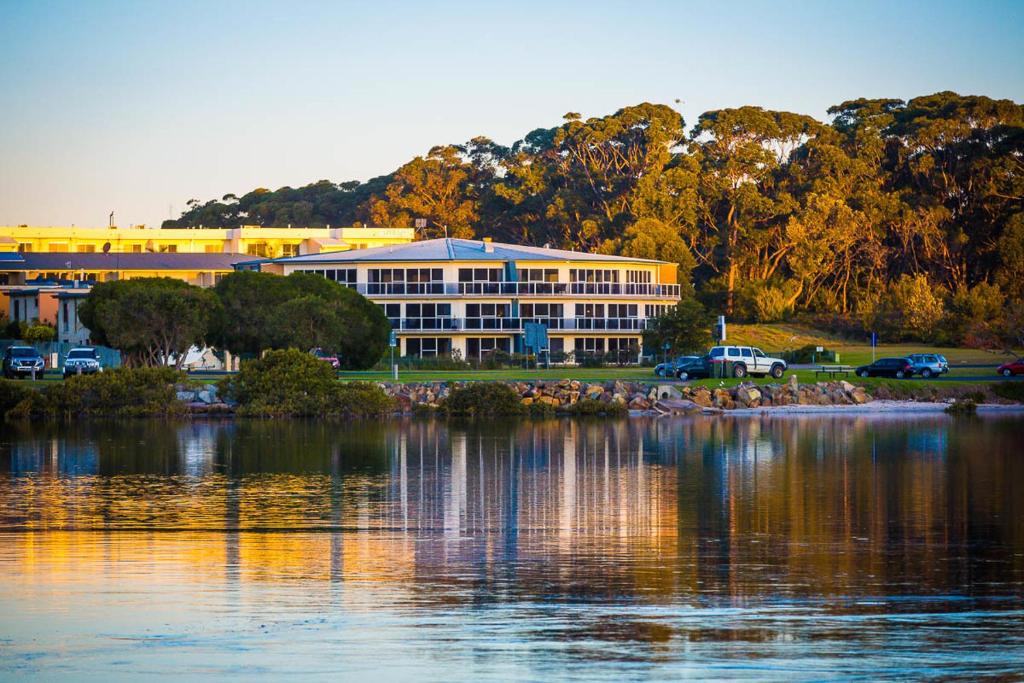 Merimbula Apartment | Waterview Luxury Apartments