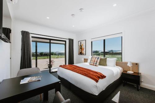 Central Mudgee House | Wattle and Gum Suite - A Stylish Boutique-style Stay