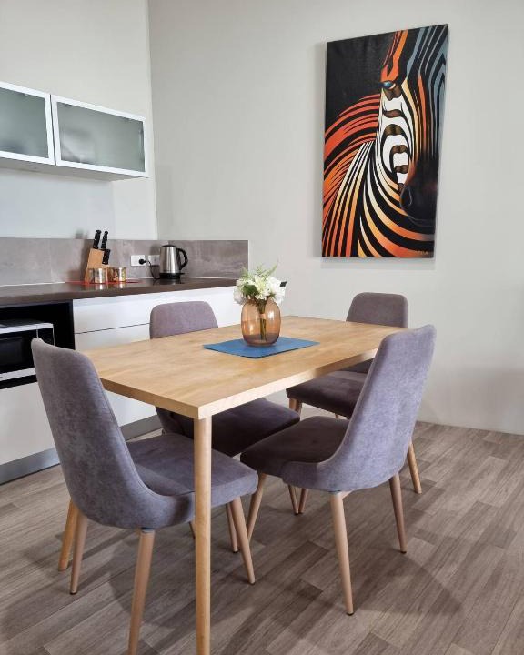 Beckenham Apartment | Waverley apartment D-one bedroom wifi available