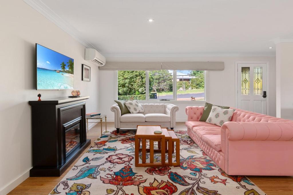 Wentworth Falls House | Welcome Mat