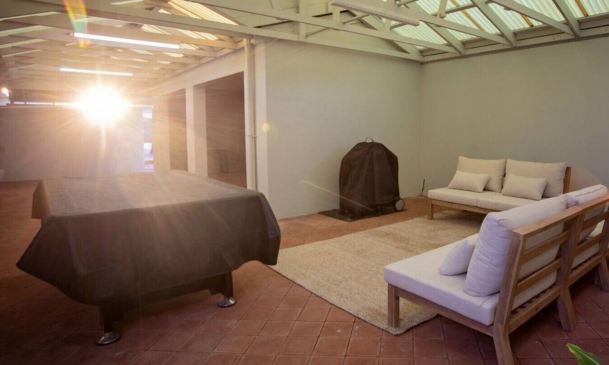 West Beach House | West Beach Holiday Home