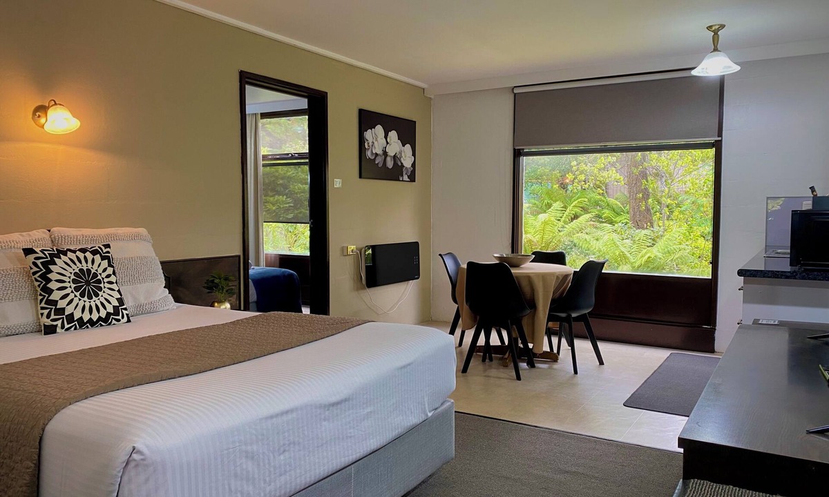 Queenstown Hotel | West Coaster Motel