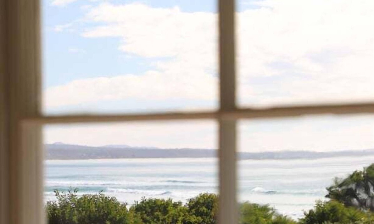 Falmouth House | White Shell Cottage | Ocean at your front door