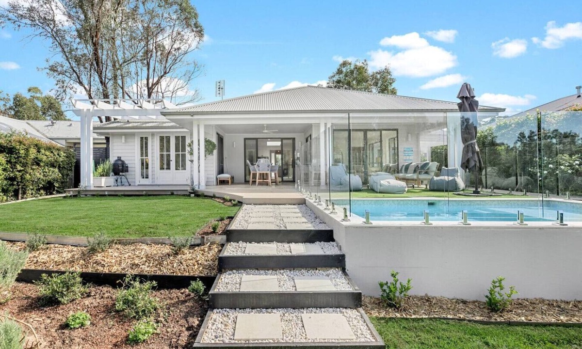 Pokolbin House | Whitepepper Cottage, Pokolbin, Hunter Valley